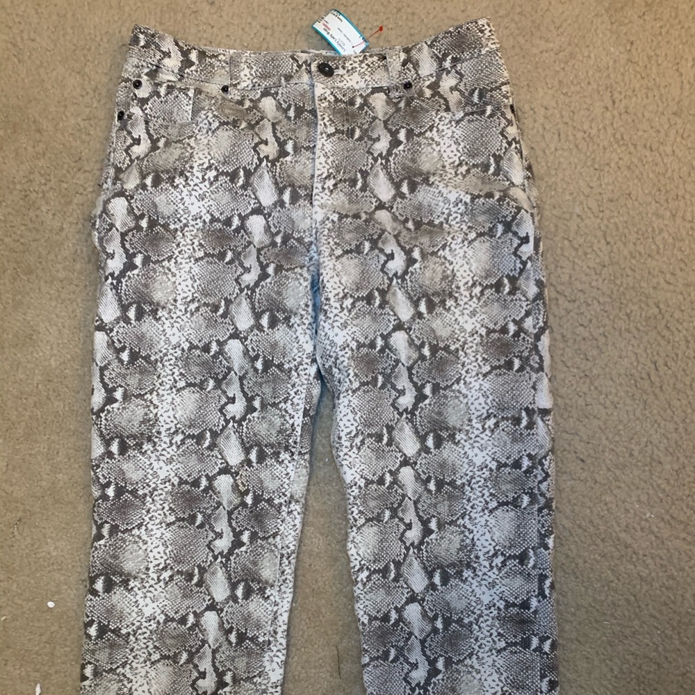 Size 1 Chicos Chinos In Leopard Print - Picture 1 of 2